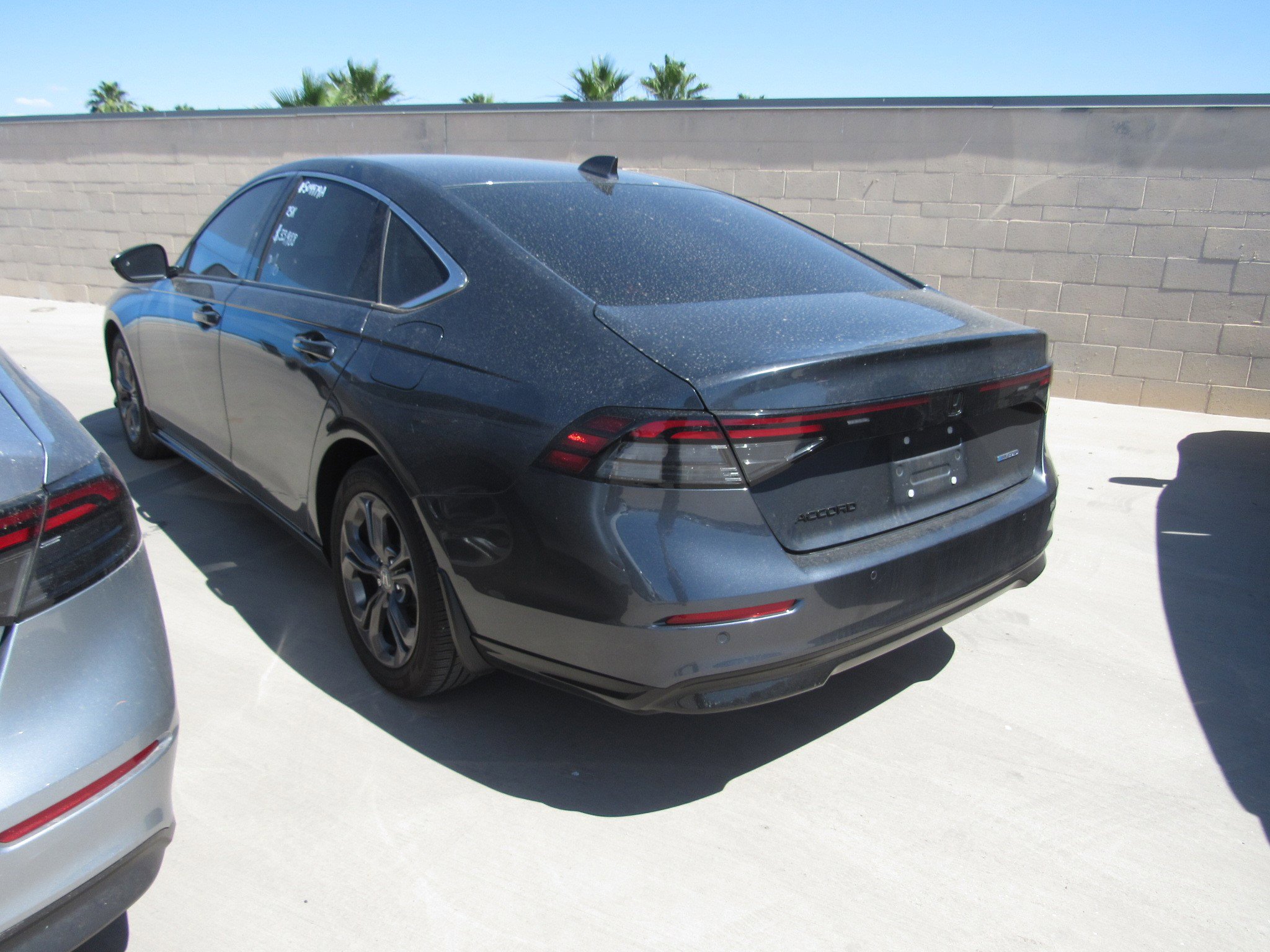 Used 2024 Honda Accord EX-L image 4