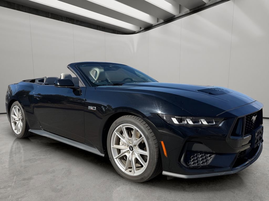 Used 2024 Ford Mustang GT Premium image 2