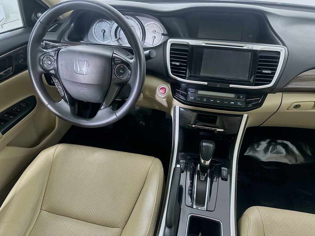 Used 2017 Honda Accord EX-L image 17