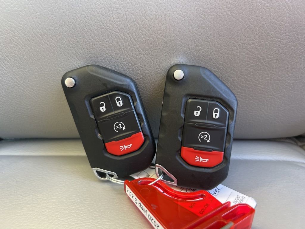 Certified 2020 Jeep Gladiator Mojave image 29