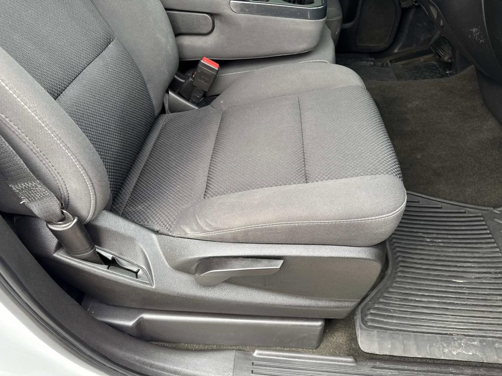 Used 2018 Chevrolet Silverado 1500 LT w/ Trailering Package AWD/4WD image 26