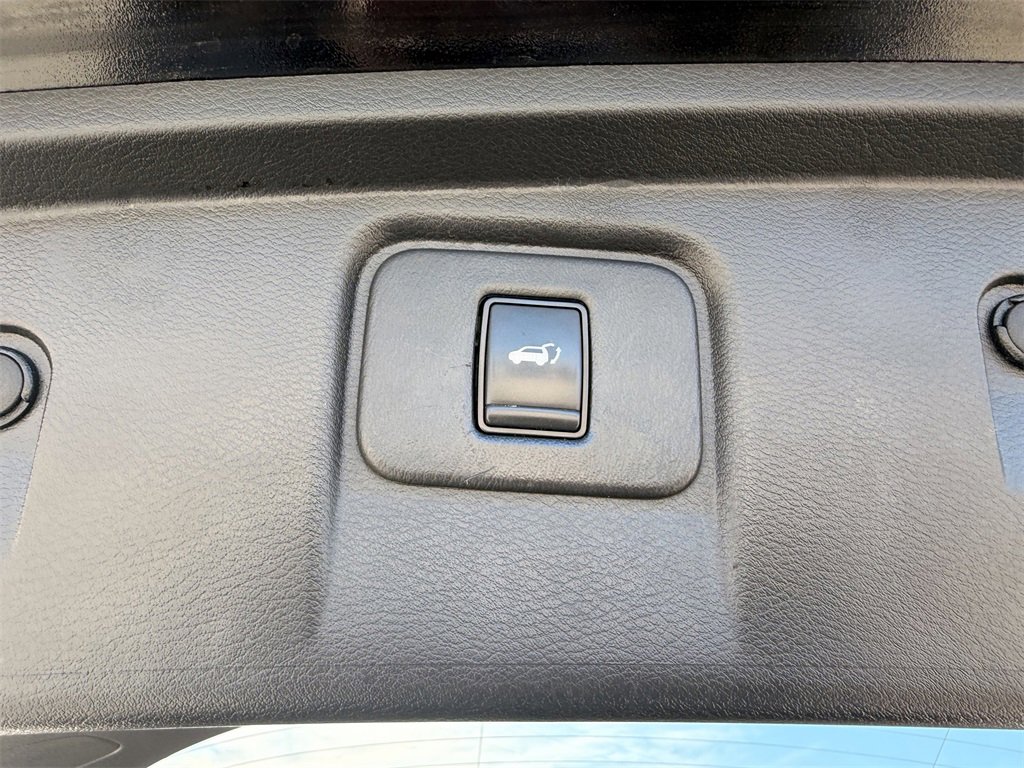 Used 2020 Nissan Murano SL w/ Cargo Package image 28