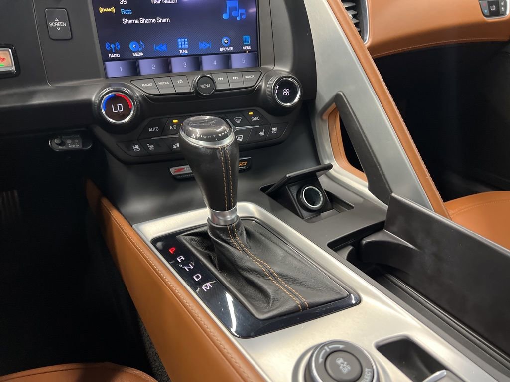 Used 2016 Chevrolet Corvette Z06 w/ 3LZ Preferred Equipment Group RWD image 17