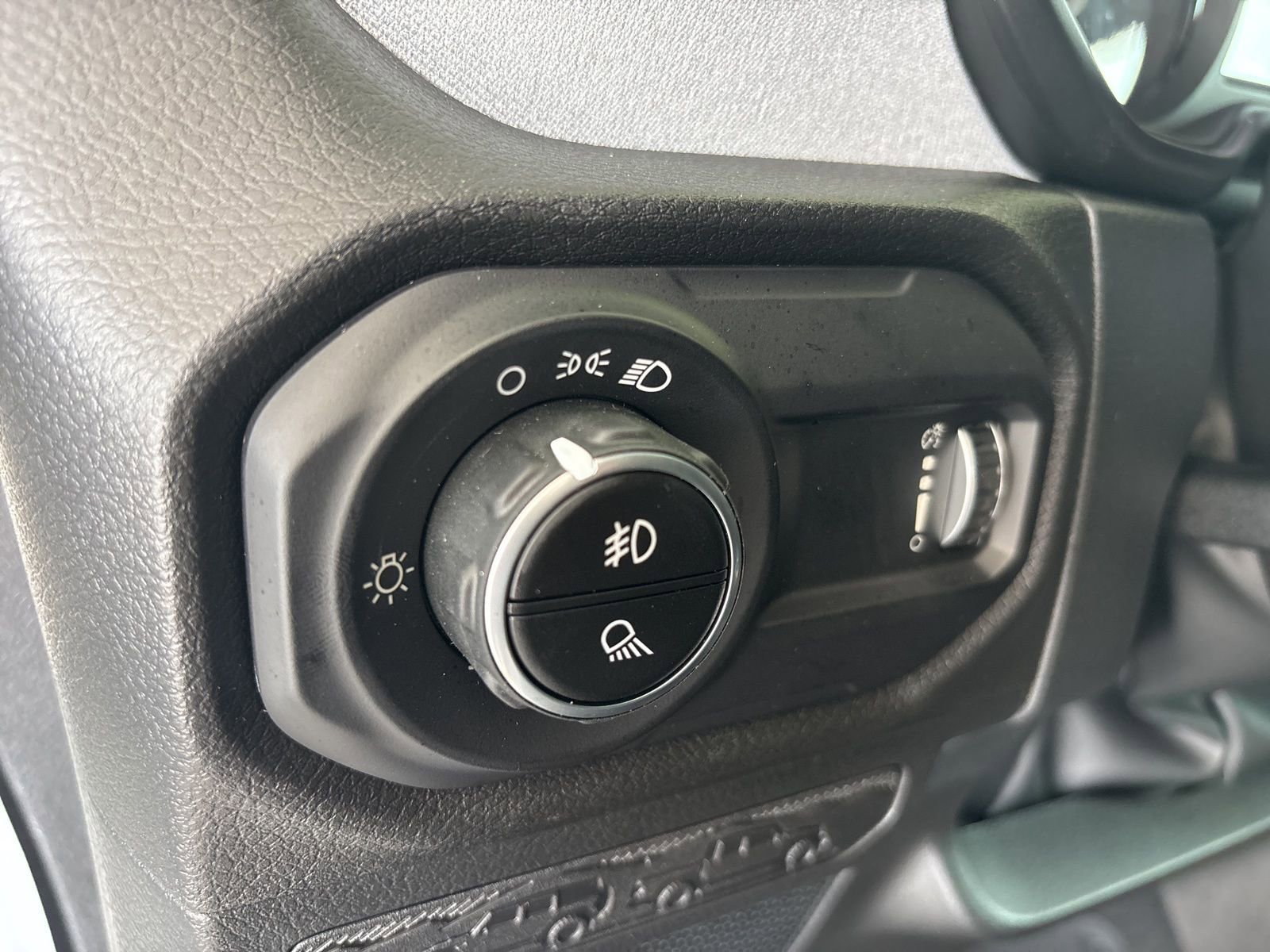 New 2026 Jeep Gladiator Sport image 19