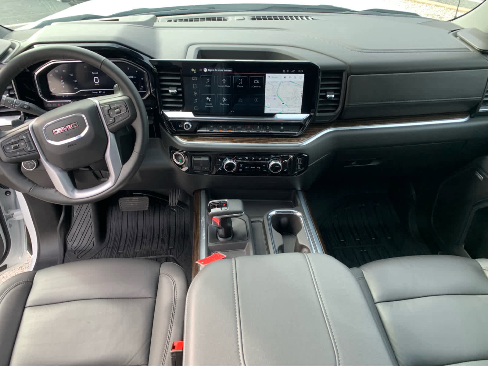 Used 2025 GMC Sierra 1500 Elevation w/ Elevation Premium Package image 8