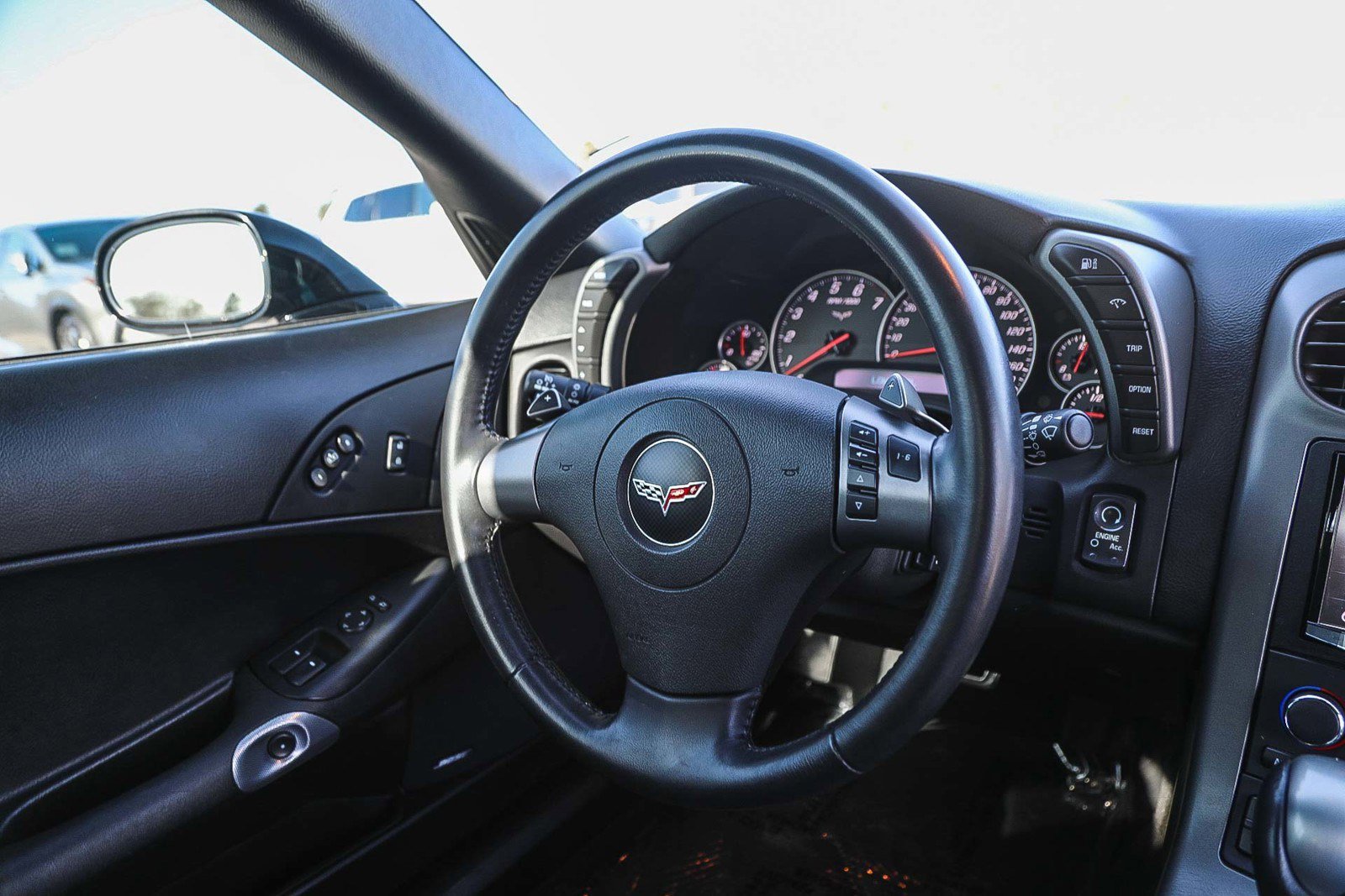 Used 2007 Chevrolet Corvette Convertible w/ Preferred Equipment Group image 15