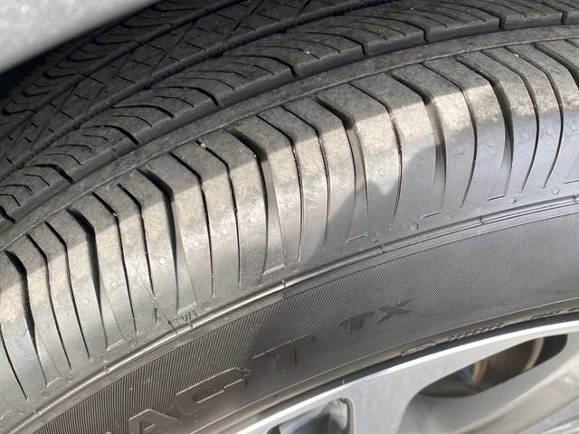 Certified 2023 Buick Envision Essence FWD image 23