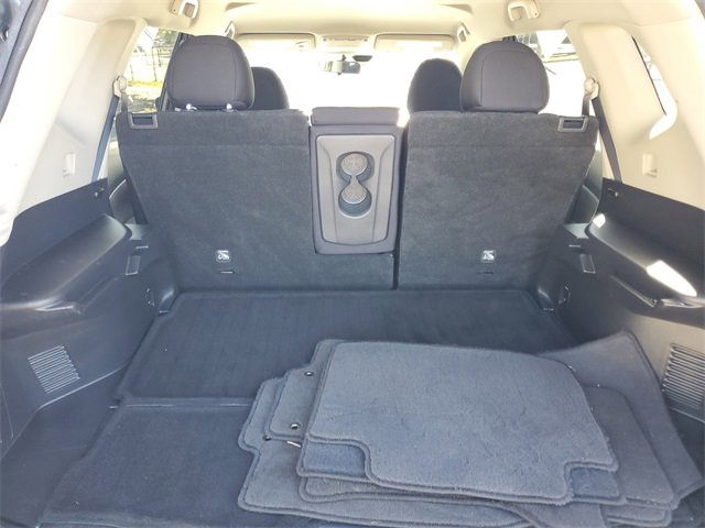 Used 2019 Nissan Rogue S w/ Special Edition Package image 8