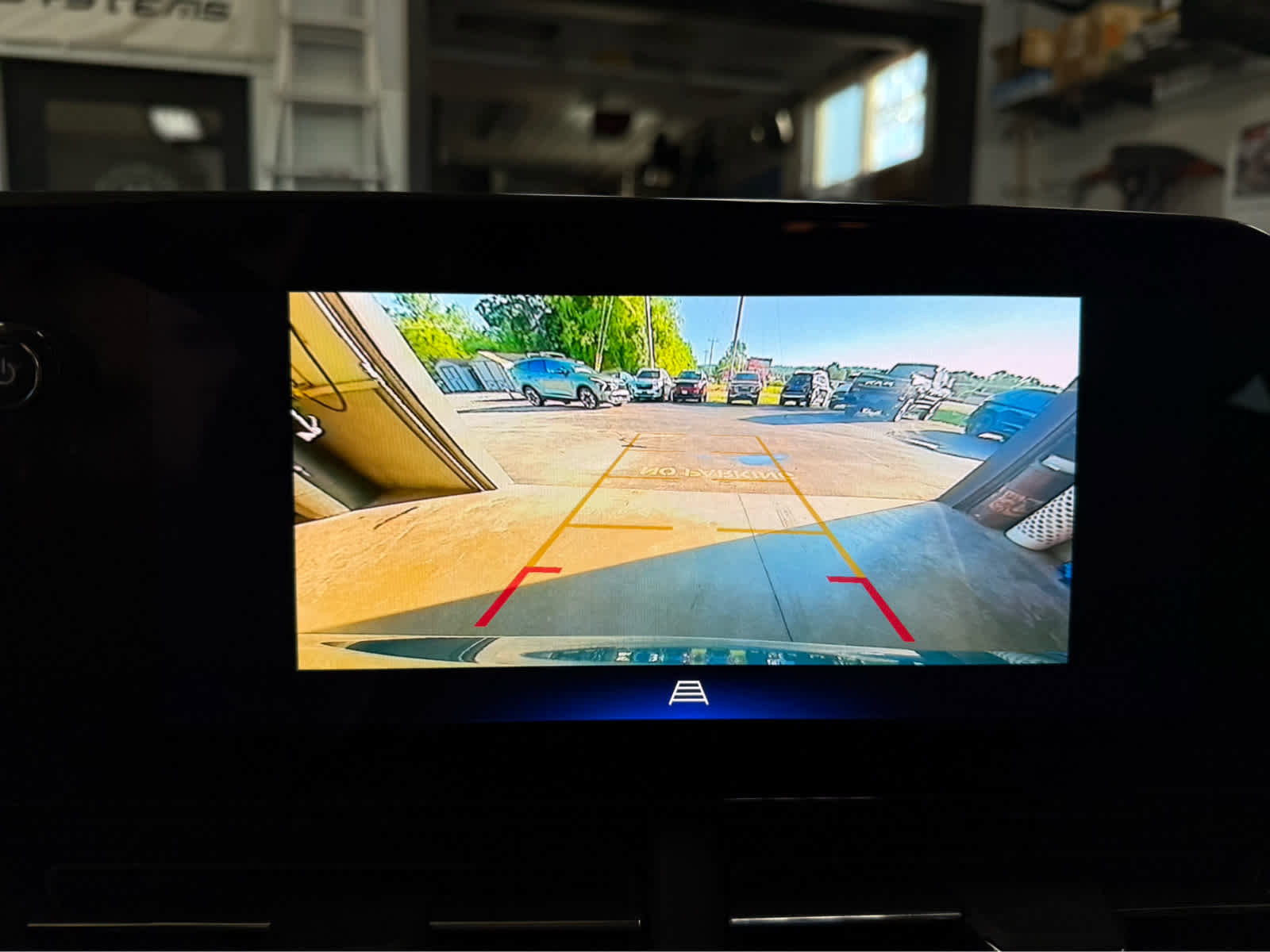 Used 2025 Chevrolet Trax LT w/ Driver Confidence Package image 17