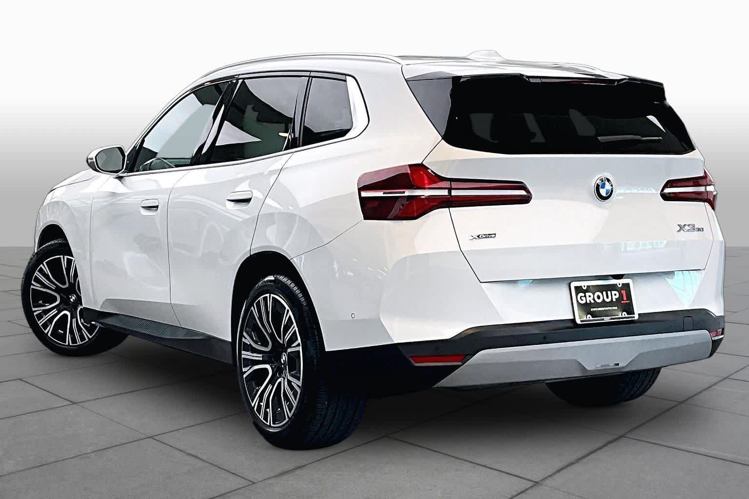 Used 2025 BMW X3 xDrive30i w/ Convenience Package AWD/4WD image 12