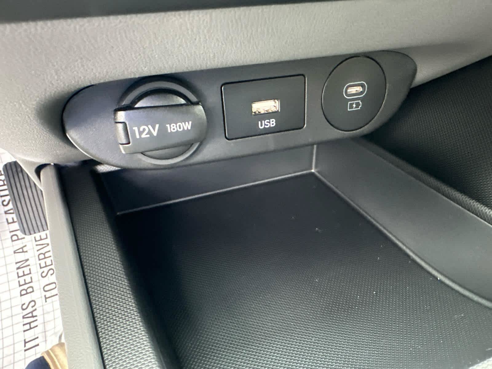 New 2026 Hyundai Elantra SE FWD image 16