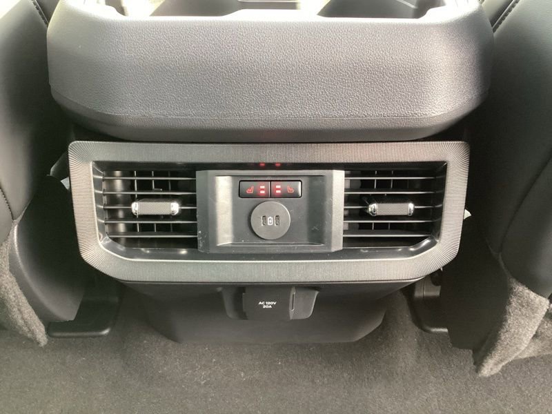 New 2026 Ford F250 Platinum image 23