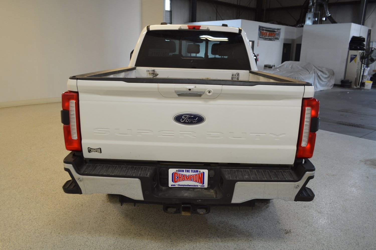 Used 2023 Ford F250 Lariat w/ Chrome Package AWD/4WD image 4