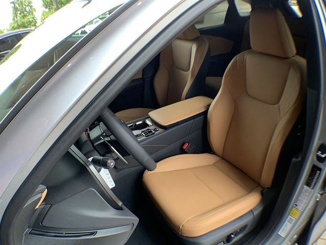 Used 2026 Lexus RX 350 Premium w/ Convenience Package FWD image 11