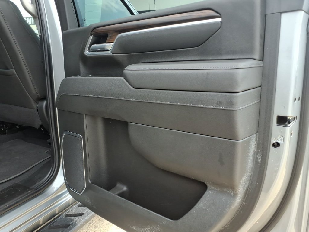 Used 2025 GMC Sierra 2500 SLT w/ SLT Convenience Package AWD/4WD image 14