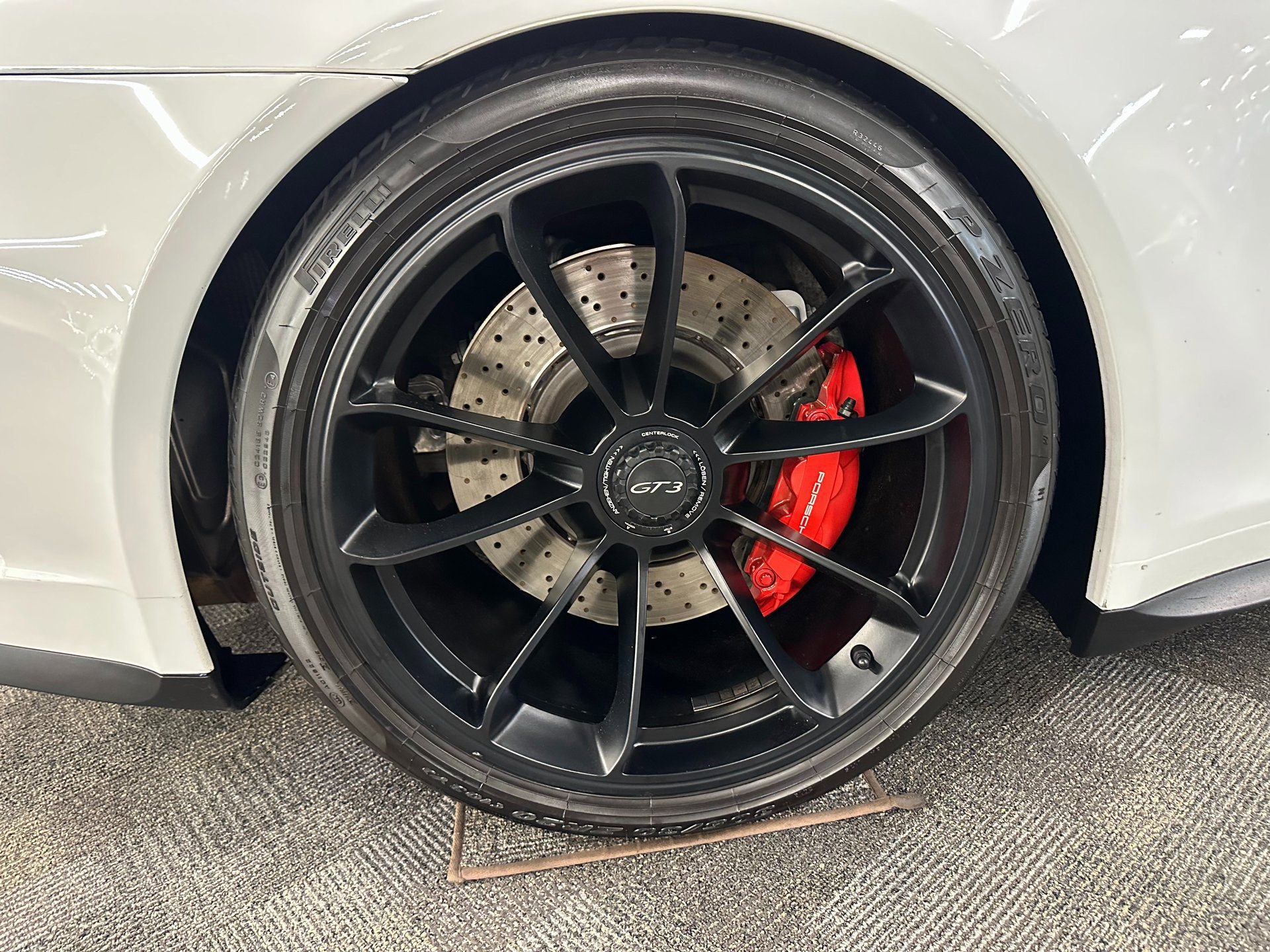 Used 2018 Porsche 911 GT3 image 37