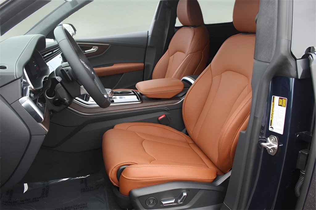 New 2025 Audi Q8 Prestige image 12