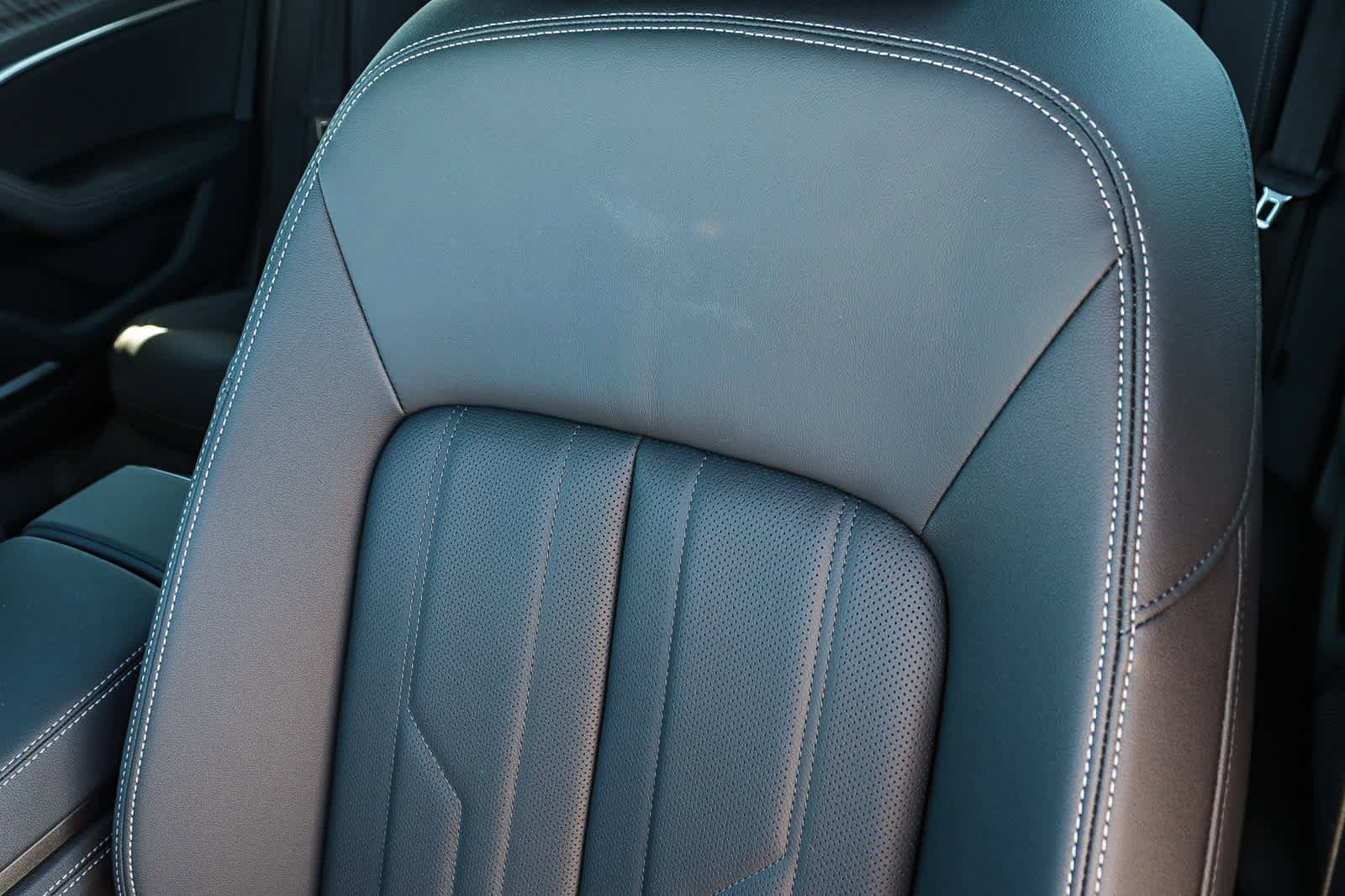 New 2026 Audi A6 Premium Plus image 39