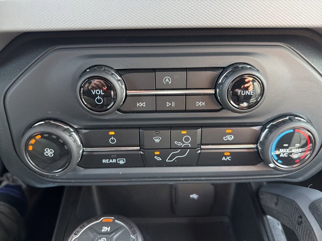 Used 2022 Ford Bronco Big Bend image 24