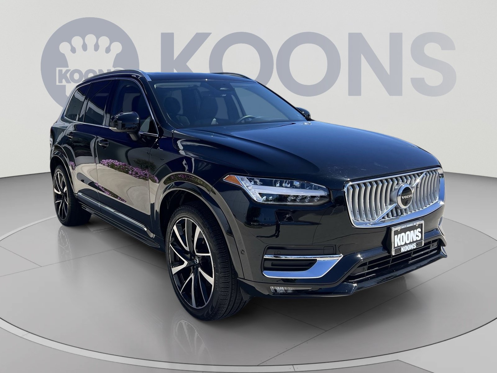 Used 2023 Volvo XC90 B6 Plus w/ Protection Package AWD/4WD image 10