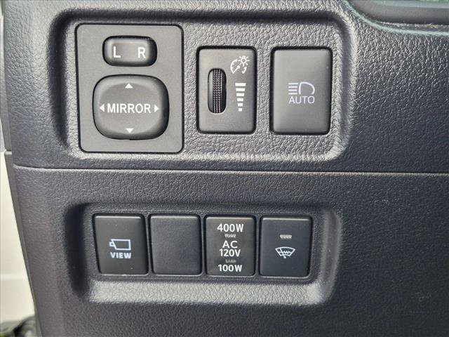 Used 2023 Toyota 4Runner Limited RWD image 11