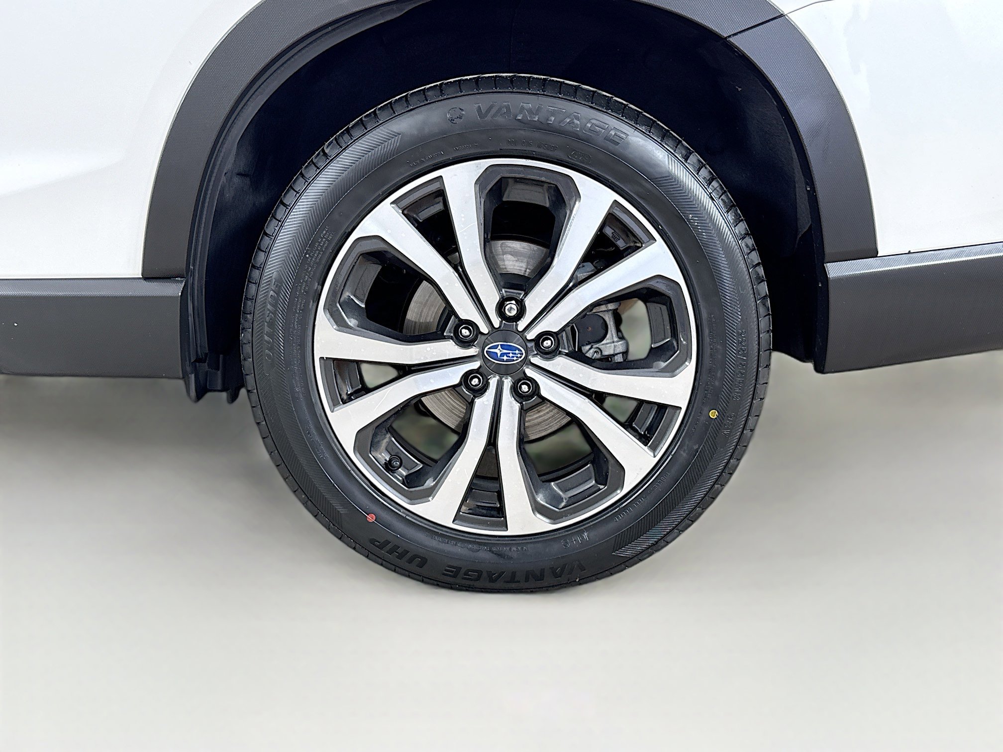 Used 2023 Subaru Forester Limited AWD/4WD image 32