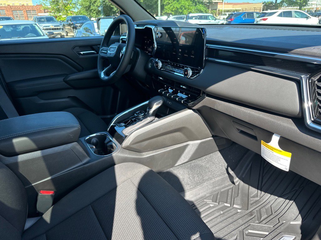 New 2025 GMC Canyon Elevation w/ Convenience Package image 12