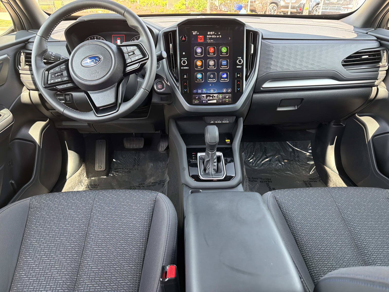 Used 2025 Subaru Forester Premium AWD/4WD image 32