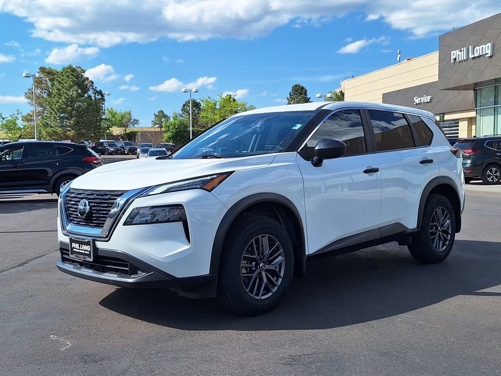 Used 2021 Nissan Rogue S AWD/4WD image 7