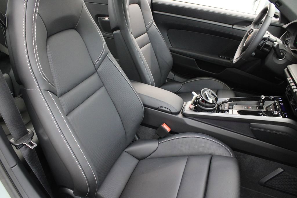 New 2026 Porsche 911 Carrera 4S image 29