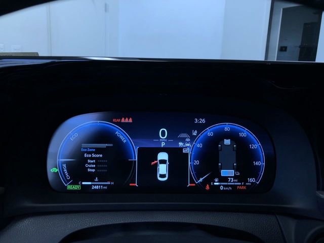 Certified 2025 Toyota Crown Nightshade AWD/4WD image 31