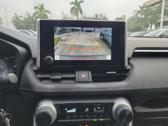 Used 2024 Toyota RAV4 LE FWD image 21