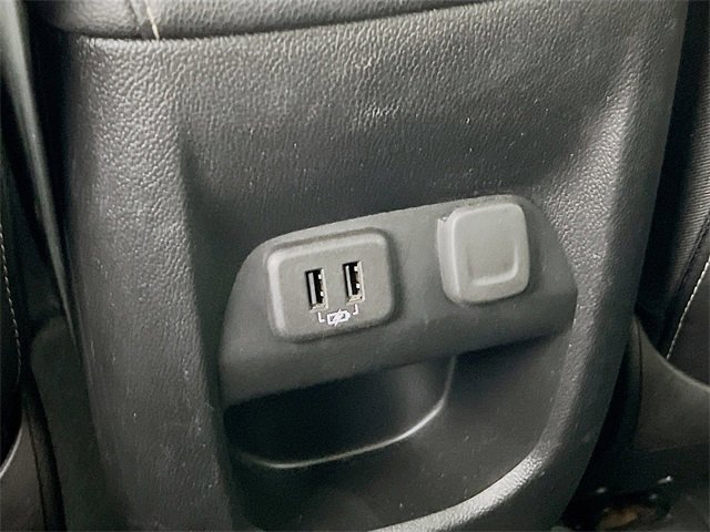 Used 2021 GMC Canyon Denali image 32