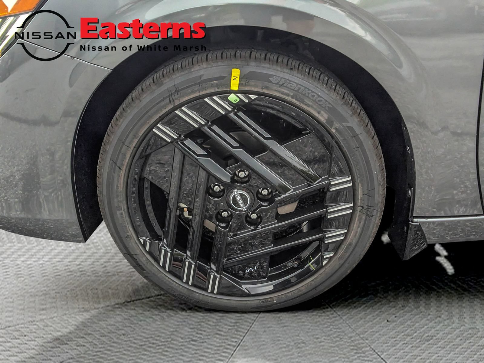 New 2027 Nissan Sentra SR w/ SR Premium Package FWD image 9