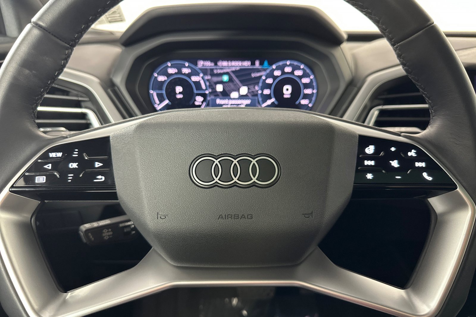 Used 2024 Audi Q4 e-tron Premium Plus w/ Premium Plus image 22