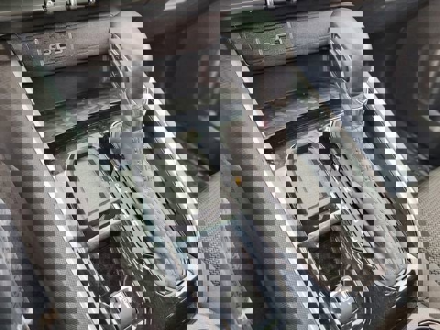 Used 2024 Chevrolet Colorado LT w/ LT Convenience Package image 30