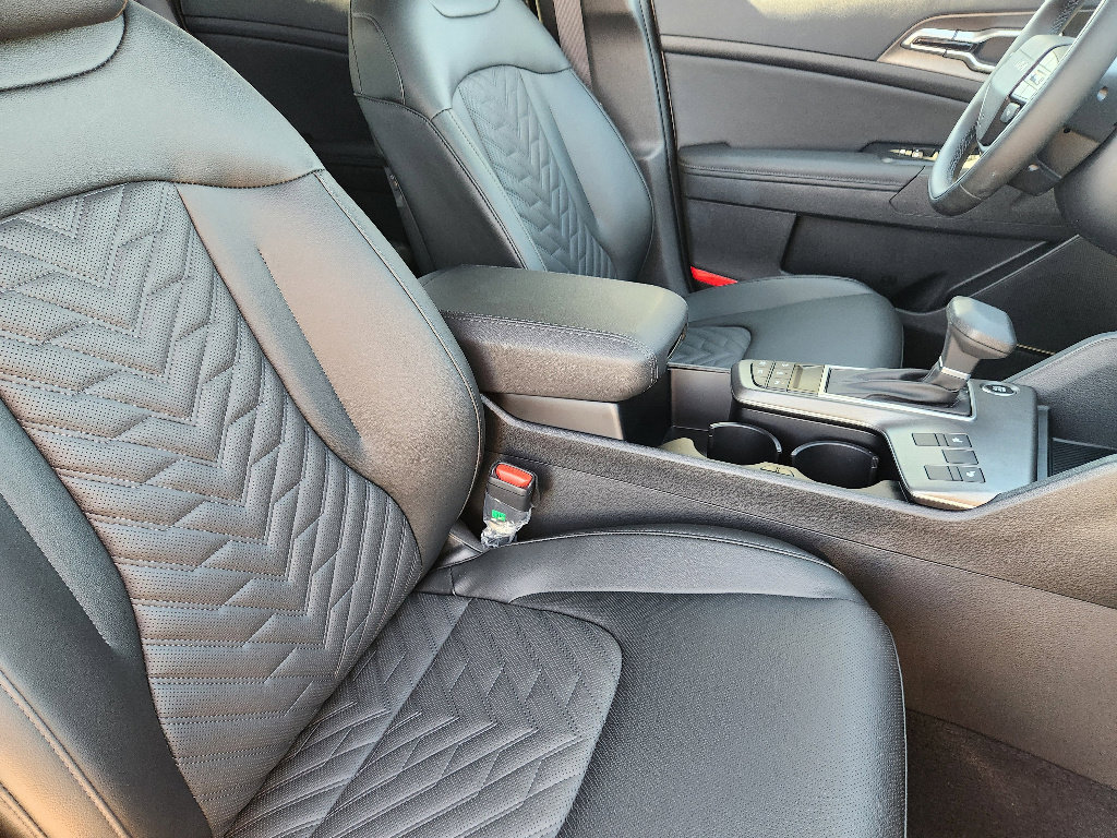 New 2026 Kia Sportage X-Line w/ X-Line Technology Package image 10