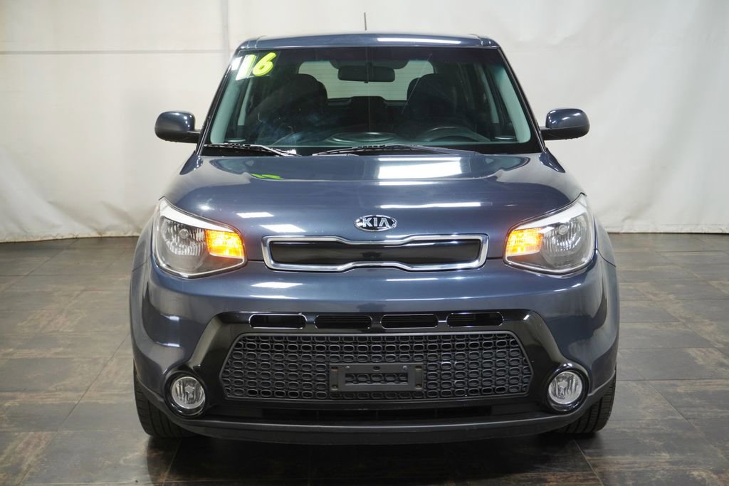 Used 2016 Kia Soul + FWD image 8
