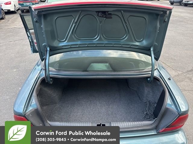 Used 1996 Oldsmobile 88 Royale LS image 30