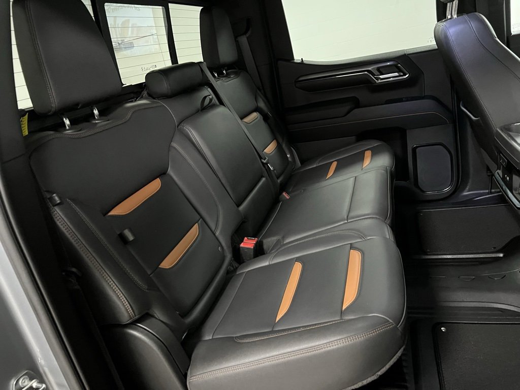Used 2024 GMC Sierra 1500 AT4 image 59