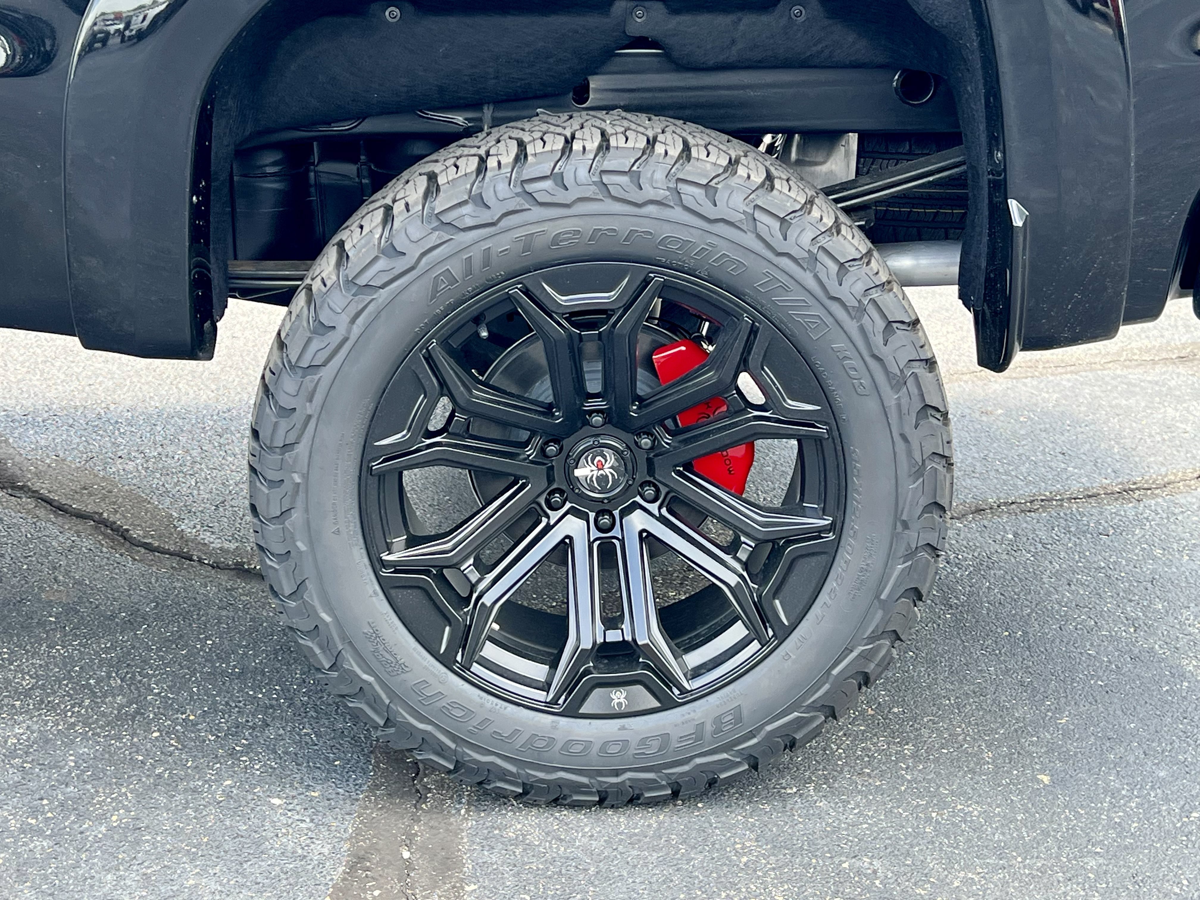 New 2026 GMC Sierra 1500 AT4 w/ AT4 Premium Package AWD/4WD image 36