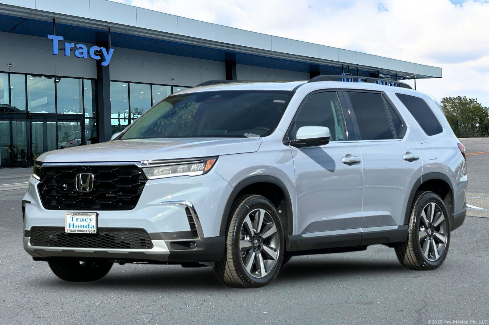 New 2025 Honda Pilot Elite image 8