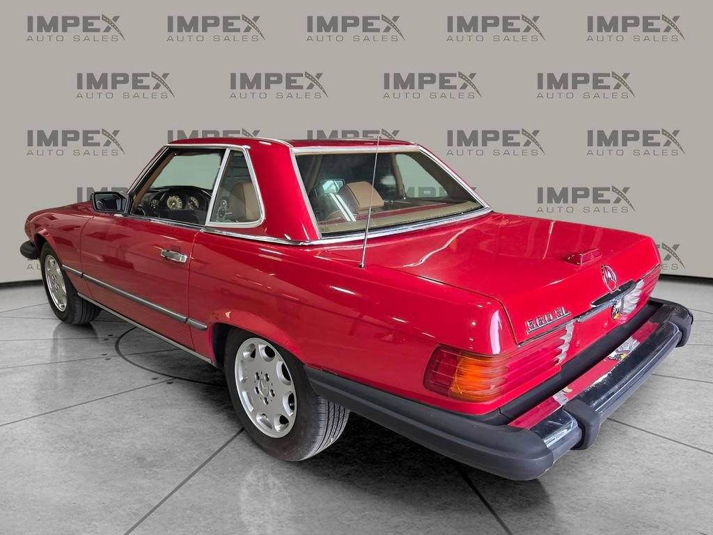 Used 1989 Mercedes-Benz 560 SL image 3