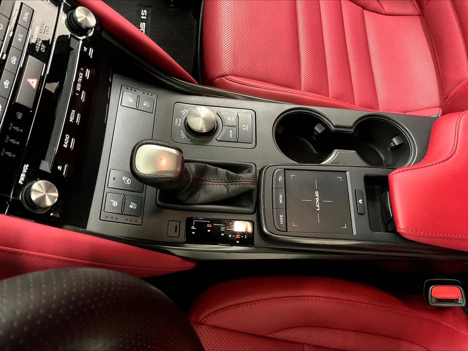 Used 2024 Lexus IS 300 F Sport RWD image 24