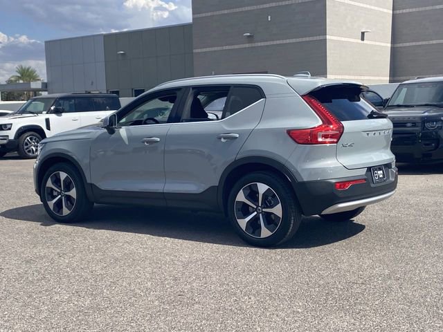Certified 2025 Volvo XC40 B5 Core w/ Protection Package Premier image 9