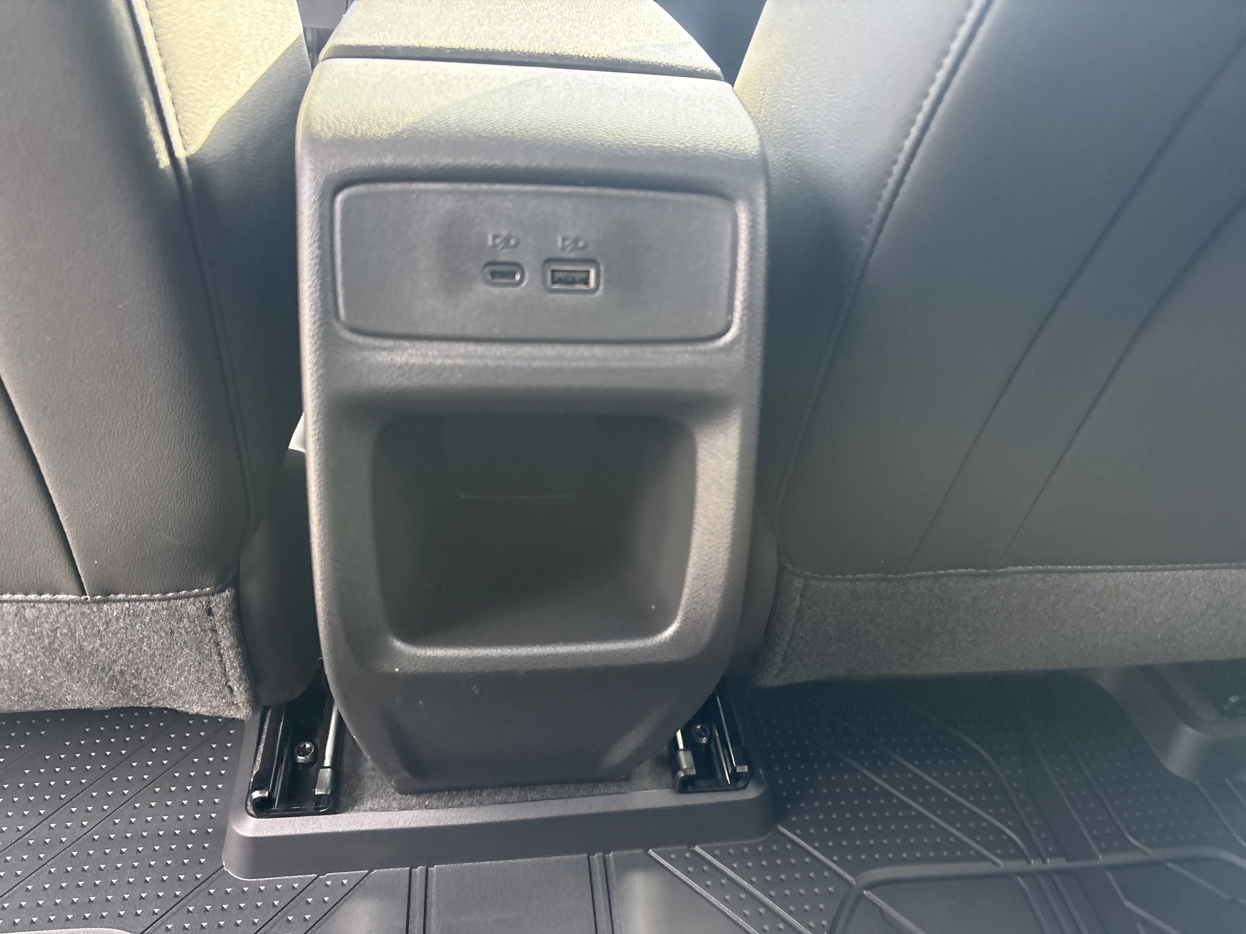 New 2026 Chevrolet Trax LT w/ Driver Confidence Package FWD image 25