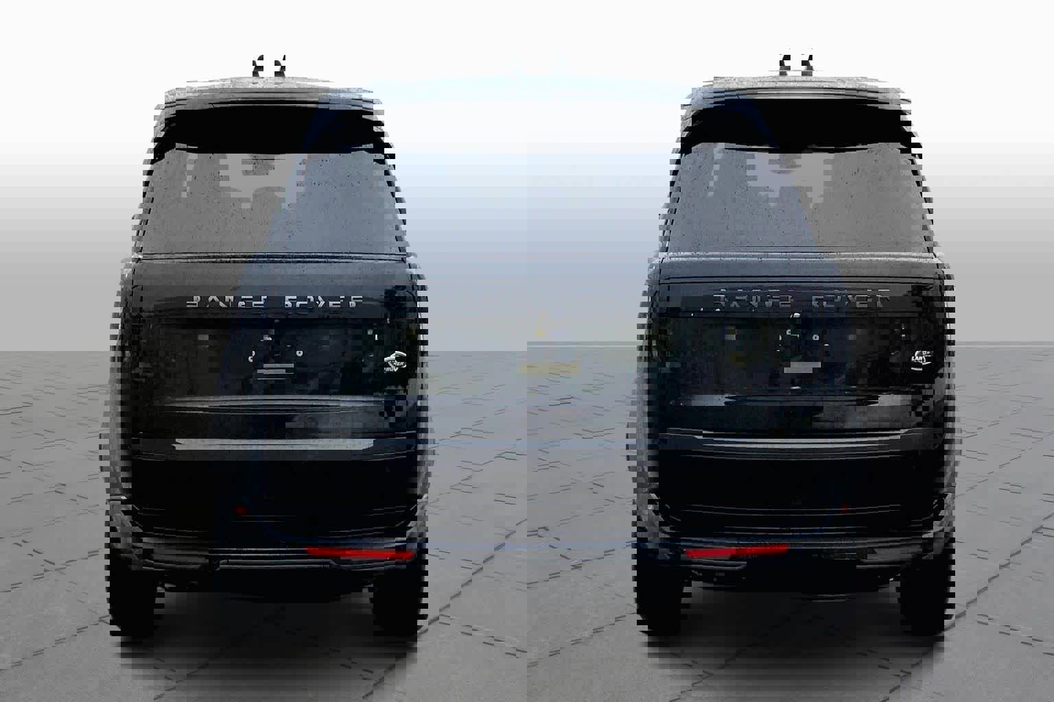 Used 2023 Land Rover Range Rover SE image 5