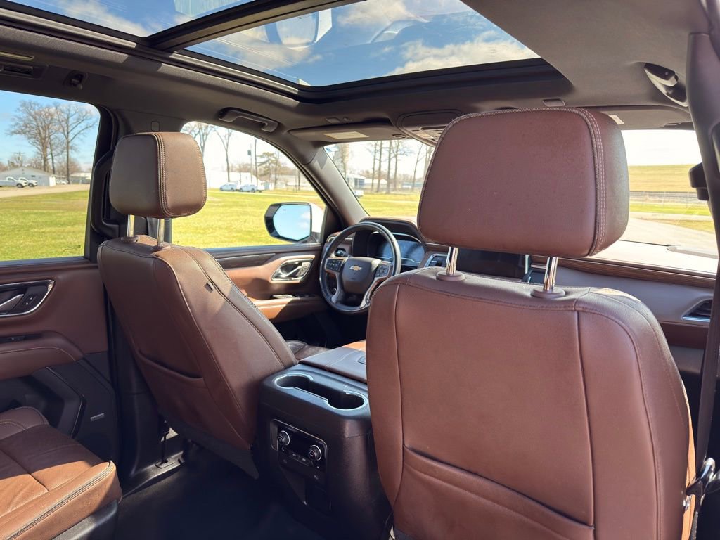Used 2022 Chevrolet Suburban High Country w/ LPO, Illumination Package image 37