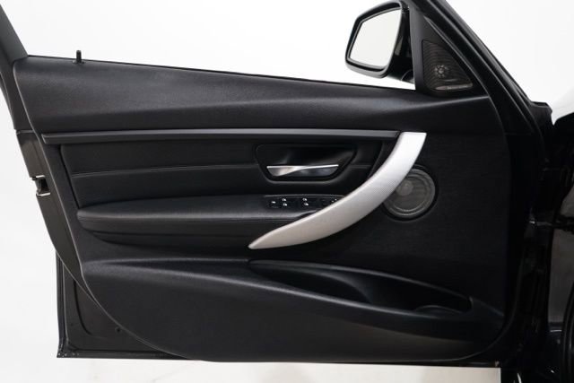 Used 2014 BMW 335i xDrive Sedan image 18