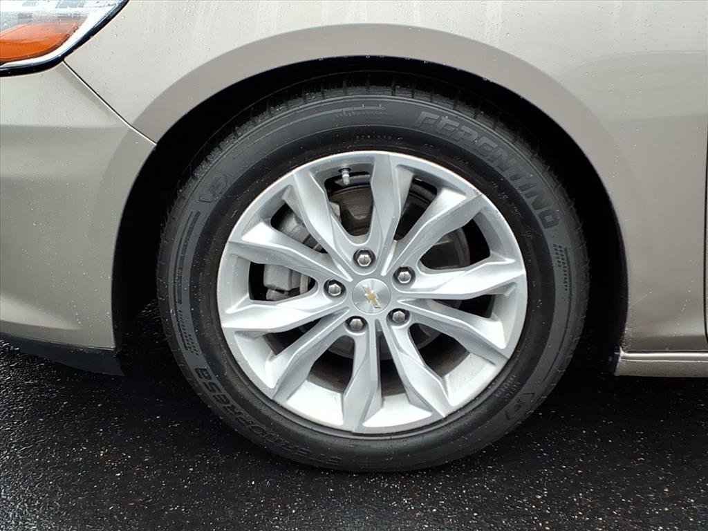 Used 2024 Chevrolet Malibu LT image 30